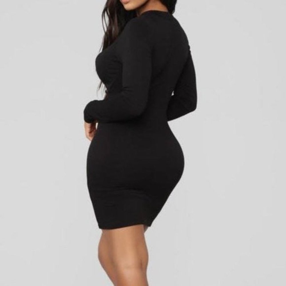PrettyLittleThing Black Cut Out Dress NWOT Sz 0 - Picture 3 of 10